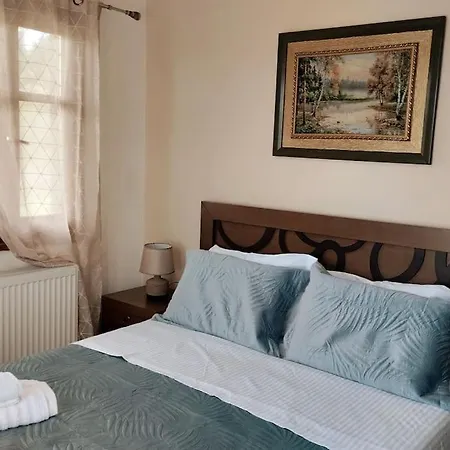 Christina's House - / Pelion Neochori (Magnesia)