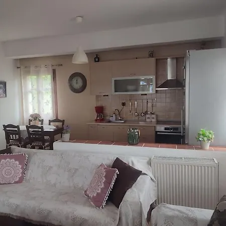 Christina's House - / Pelion Apartment Neochori (Magnesia)